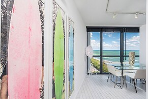W South Beach Private Luxury Suites