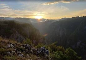 Eco lodge eagles nest