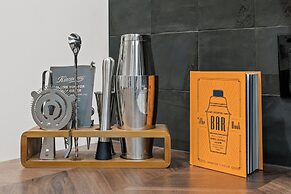 Kid Friendly-Parking-Roof Deck