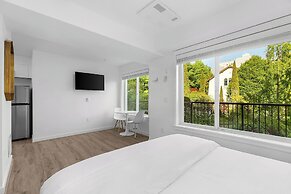 The Equinox (115806522)