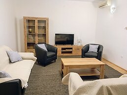Cozy Trogir Apartment With 3 Bedrooms