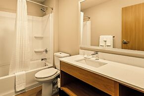 LivAway Suites Seattle-Renton