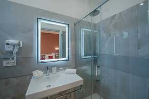 Rossy Palace Amalfi Coast Suites