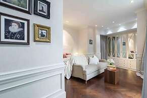 Luxury Modern Pool Jacuzzi Villa 5BR Thonglor