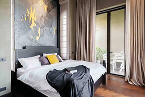 Luxury Modern Pool Jacuzzi Villa 5BR Thonglor