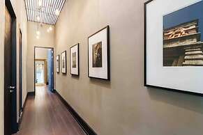 Luxury Modern Pool Jacuzzi Villa 5BR Thonglor