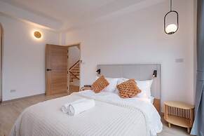 Ayas Retreat - Muji Ekkamai Pool Villa With 4 Bedrooms