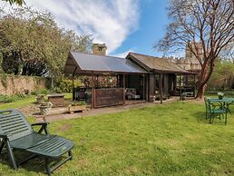 Snape Castle Garden Lodge