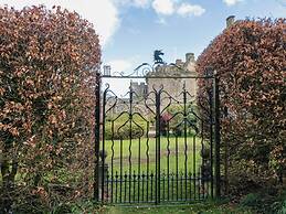 Snape Castle Garden Lodge
