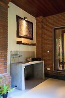 Hening Suite Ubud