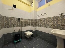 Singh Saab Rooms & Cafe