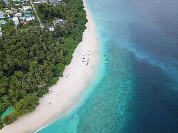 Wings by Hawks Hotels Kamadhoo Baa Atoll
