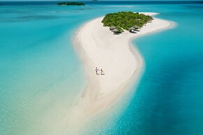 Wings by Hawks Hotels Kamadhoo Baa Atoll