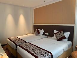A1 Royal hotel Riverside