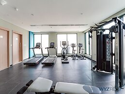 Amazing Studio in Azizi Riviera 9