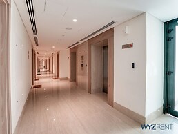 Amazing Studio in Azizi Riviera 9
