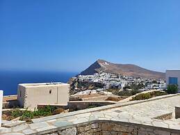 Amphora Aelia Gem - Akrotiri Seaview Getaway