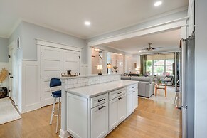 1 Mi to Dtwn: Upscale Retreat in Durham!