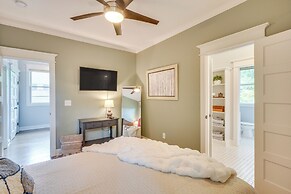 1 Mi to Dtwn: Upscale Retreat in Durham!