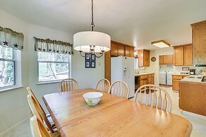 Yosemite Home Base: Community Perks + Lake Access!