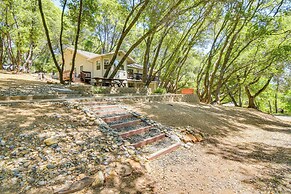 Yosemite Home Base: Community Perks + Lake Access!