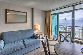Breezy Landmark Resort Condo w/ Oceanfront Lanai!
