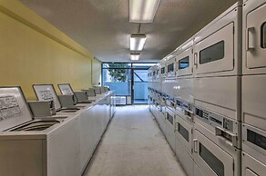 Breezy Landmark Resort Condo w/ Oceanfront Lanai!