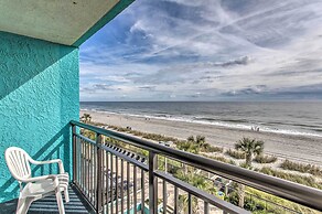 Breezy Landmark Resort Condo w/ Oceanfront Lanai!