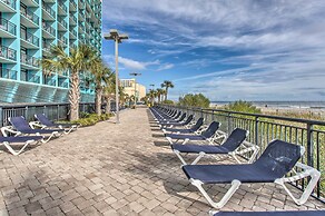 Breezy Landmark Resort Condo w/ Oceanfront Lanai!