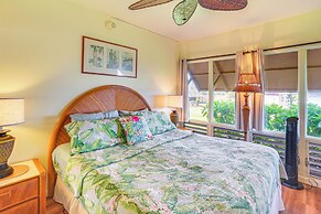 Oceanfront Condo w/ Pool Access on Molokai!