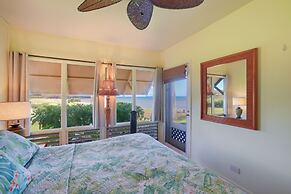 Oceanfront Condo w/ Pool Access on Molokai!