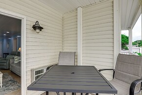 1 Mi to Barefoot Landing: Condo w/ Pool Access!