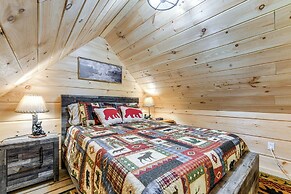 On-site Creek Access: Pet-friendly Cosby Cabin!