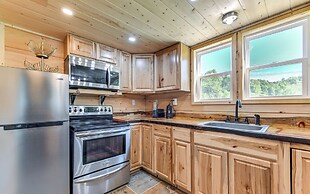 On-site Creek Access: Pet-friendly Cosby Cabin!