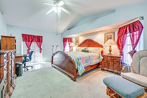 9 Mi to Beach: Punta Gorda Home w/ Screened Lanai