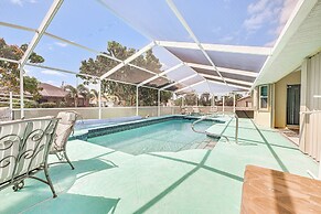 9 Mi to Beach: Punta Gorda Home w/ Screened Lanai