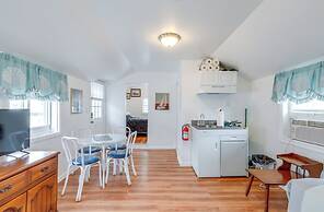 Steps to Surf City Beach: Pet-friendly Cottage!