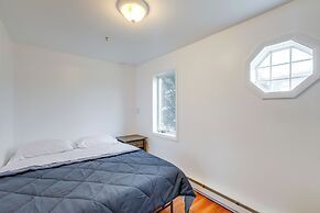 Walk to Bay & Ocean: Pet-friendly Surf City Apt