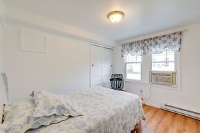 Walk to Bay & Ocean: Pet-friendly Surf City Apt