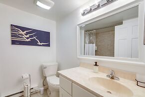 Walk to Bay & Ocean: Pet-friendly Surf City Apt