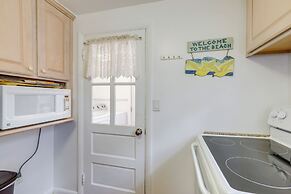 Walk to Bay & Ocean: Pet-friendly Surf City Apt