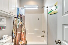 Walk to Coast: Crystal Beach Gem w/ Deck & Views