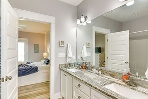 Walk to Coast: Crystal Beach Gem w/ Deck & Views