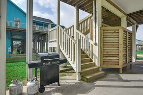 Walk to Coast: Crystal Beach Gem w/ Deck & Views