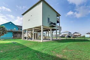 Walk to Coast: Crystal Beach Gem w/ Deck & Views