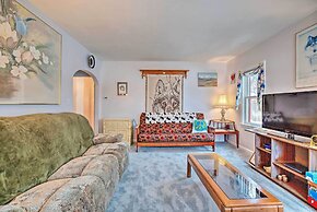 Cozy Cedarburg House - Walk to Historic Downtown!