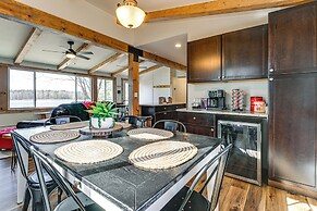 Family-friendly Lakefront Retreat in Tomahawk!