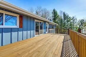 Family-friendly Lakefront Retreat in Tomahawk!
