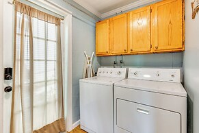 Lakefront Paradise w/ Private Dock in Lexington