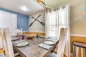 Lakefront Paradise w/ Private Dock in Lexington